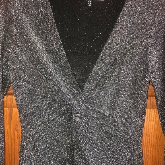 Dress - Picture 2 of 4